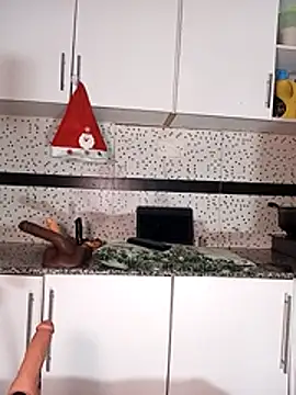 Bella045 online show from December 2025 06:30:02 AM