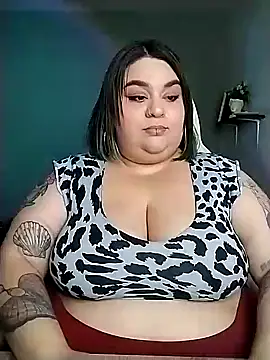 tiffany laurens online show from February 2025 05:42:02 AM