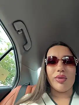 Snapshot of Syka0001 chatting on March 2026 12:01:02 PM Syka0001 online show from March 2026 12:01:02 PM