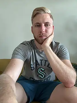 HotIceman2407 online show from August 2026 11:23:01 AM