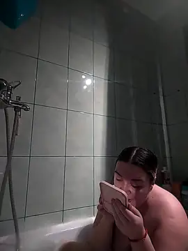 MikySWeet7 online show from November 2025 11:04:01 PM