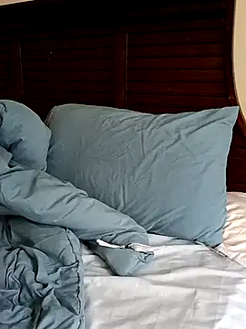 momentum2023 online show from September 2025 08:00:02 PM