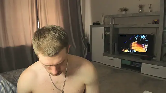 Snapshot of EthanPinkman chatting on June 2026 05:54:01 AM EthanPinkman online show from June 2026 05:54:01 AM