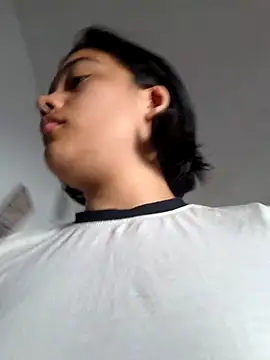 Snapshot of littlemelii chatting on February 2026 08:12:02 PM littlemelii online show from February 2026 08:12:02 PM