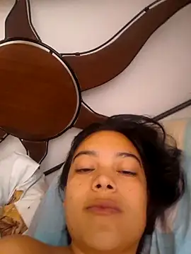 Snapshot of littlemelii chatting on February 2026 06:59:02 PM littlemelii online show from February 2026 06:59:02 PM