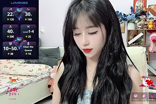  LLisa  online show from December 2024 04:48:02 PM