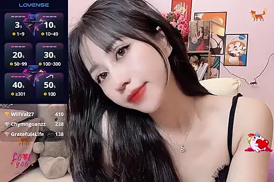  LLisa  online show from March 2025 09:05:02 PM