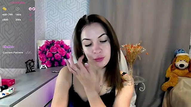 Naughty  Megan online show from September 2025 06:46:01 AM