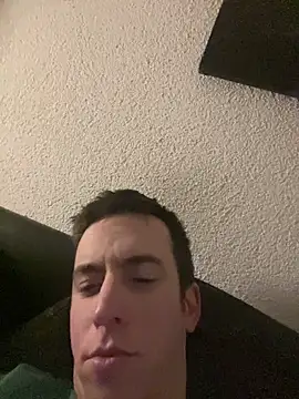 Drummer112 online show from December 2025 11:43:01 PM