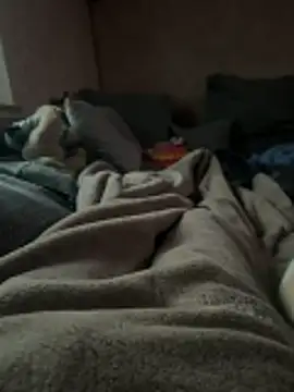 Snapshot of Drummer112 chatting on May 2026 06:47:01 PM Drummer112 online show from May 2026 06:47:01 PM
