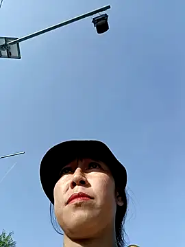 2HotAsain4u online show from December 2025 12:51:02 AM