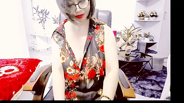 Snapshot of Miu-Le chatting on May 2026 09:36:02 AM Miu-Le online show from May 2026 09:36:02 AM