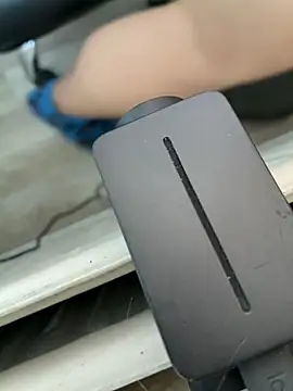 sLav369 online show from January 2026 02:21:02 PM