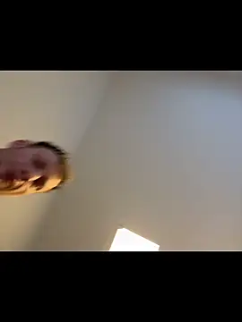 sLav369 online show from February 2026 03:48:02 PM