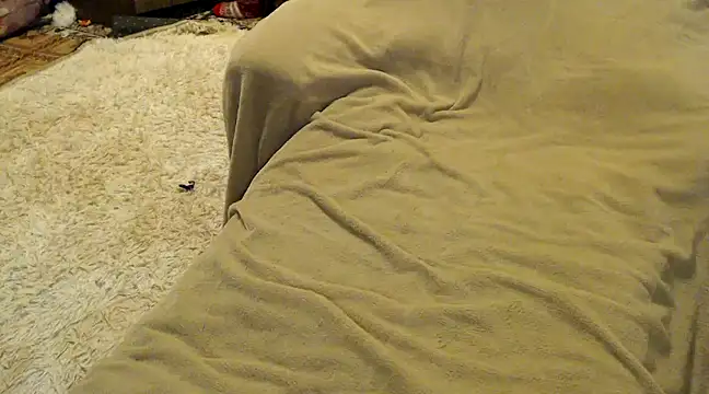  Kitti  online show from January 2025 06:04:01 PM