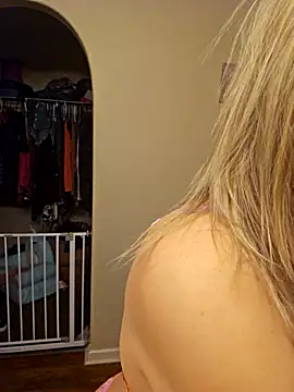 ellieconradxo online show from February 2025 04:51:02 AM