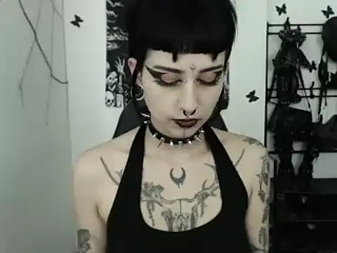 Snapshot of n0sferatus__ chatting on October 2025 11:55:02 AM n0sferatus   online show from October 2025 11:55:02 AM
