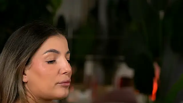 Snapshot of KellyMathews chatting on February 2026 02:43:01 AM KellyMathews online show from February 2026 02:43:01 AM