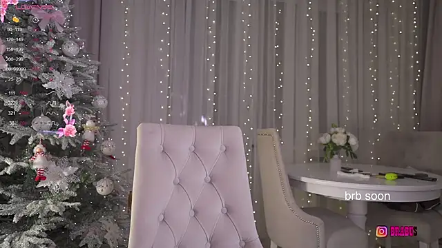  Moon  Shine  online show from January 2026 12:25:02 AM