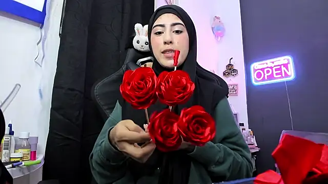 Snapshot of chaymae_nah_ chatting on April 2026 11:40:02 PM chaymae nah online show from April 2026 11:40:02 PM