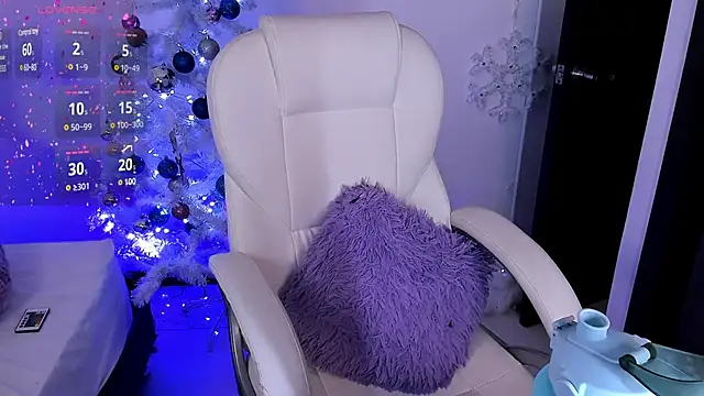 nyna 1 online show from December 2024 09:09:02 PM