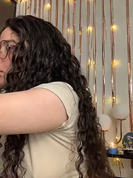 Antoniart  online show from December 2024 04:12:01 AM