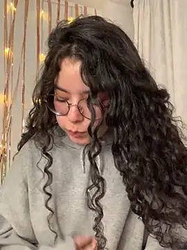 Antoniart  online show from January 2025 09:21:02 AM