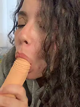 Antoniart  online show from February 2025 11:27:01 AM