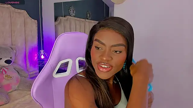 IsabellaBromsS online show from January 2025 09:32:02 PM