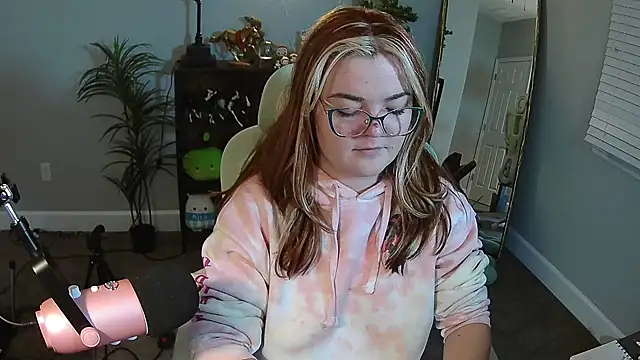 rodeobrii online show from December 2025 03:24:01 AM