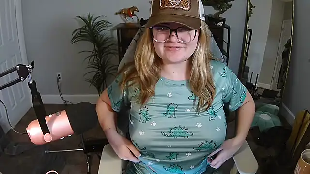 Snapshot of rodeobrii chatting on February 2026 02:32:01 AM rodeobrii online show from February 2026 02:32:01 AM