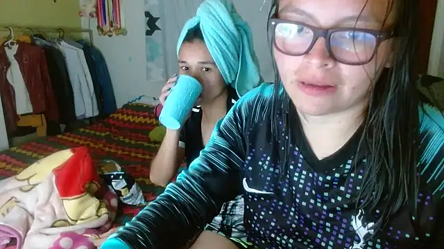 clayre and jill online show from September 2025 02:00:02 AM