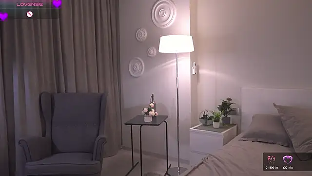 SallyReidj online show from October 2025 01:15:01 AM