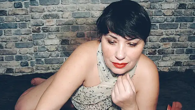 moly rushh online show from February 2026 11:41:01 AM