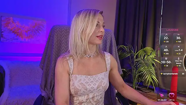 Gloria Lovely online show from July 2026 11:25:01 AM