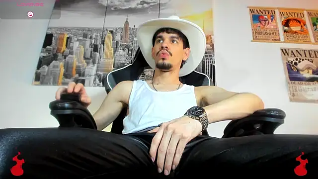 Snapshot of BRAYHAMBROWN chatting on July 2026 10:25:02 PM BRAYHAMBROWN online show from July 2026 10:25:02 PM