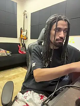 hotcamboy420 online show from February 2026 06:06:02 AM