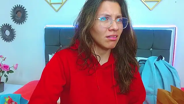 Snapshot of karlamorris_ chatting on March 2025 02:18:01 PM karlamorris online show from March 2025 02:18:01 PM