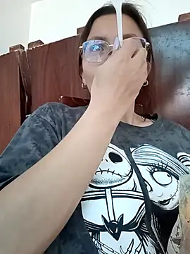 Snapshot of karlamorris_ chatting on March 2025 04:15:02 PM karlamorris online show from March 2025 04:15:02 PM