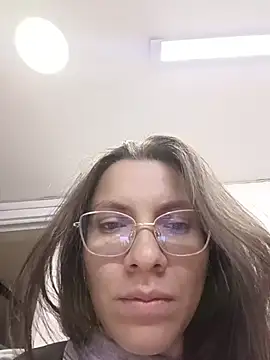 Snapshot of karlamorris_ chatting on December 2025 01:05:02 PM karlamorris online show from December 2025 01:05:02 PM