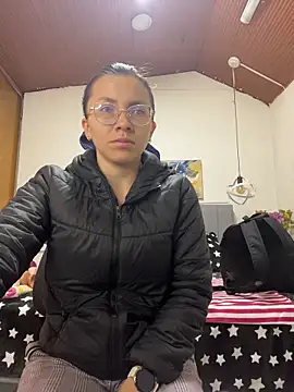 Snapshot of karlamorris_ chatting on February 2026 01:28:02 PM karlamorris online show from February 2026 01:28:02 PM