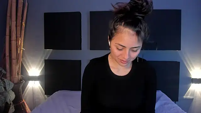 Sophy SmileSweet online show from February 2025 12:06:01 PM