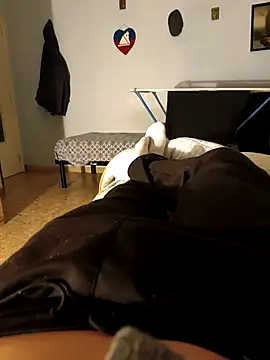 Snapshot of italovene chatting on December 2025 06:04:02 PM italovene online show from December 2025 06:04:02 PM