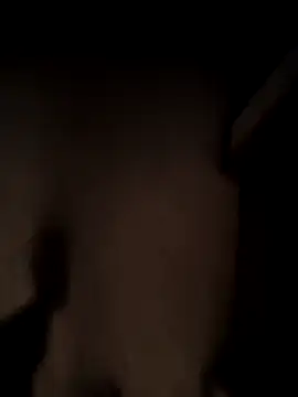 Snapshot of italovene chatting on April 2026 04:28:01 AM italovene online show from April 2026 04:28:01 AM