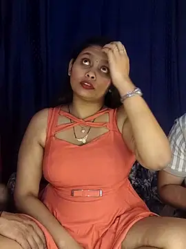 Snapshot of Sexy_DarloSiya chatting on December 2025 05:53:01 PM Sexy DarloSiya online show from December 2025 05:53:01 PM