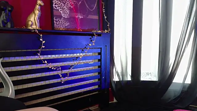 alissa4blonde online show from June 2026 10:15:01 AM