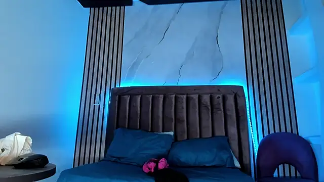 ChloeParkss  online show from February 2025 12:19:02 PM