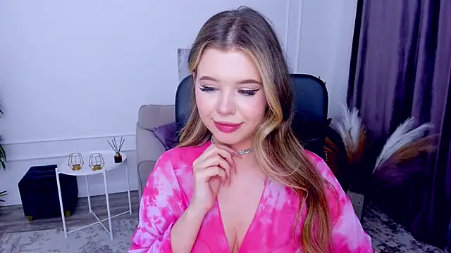 FollowLovee online show from March 2025 02:16:02 AM