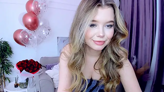 FollowLovee online show from March 2025 02:47:01 PM