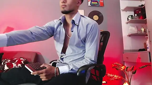 MagnusFrost online show from January 2025 04:07:01 AM